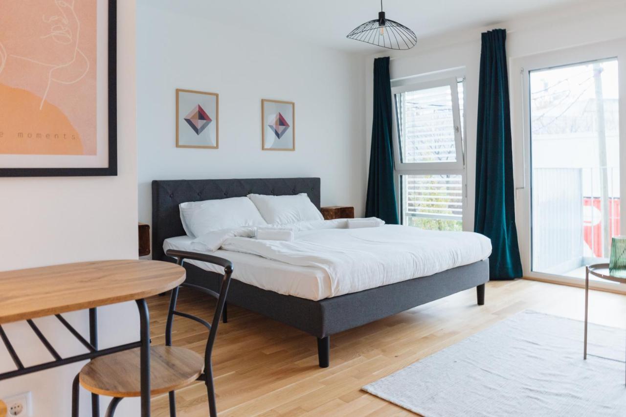 Modern Apartment Wina Bagian luar foto
